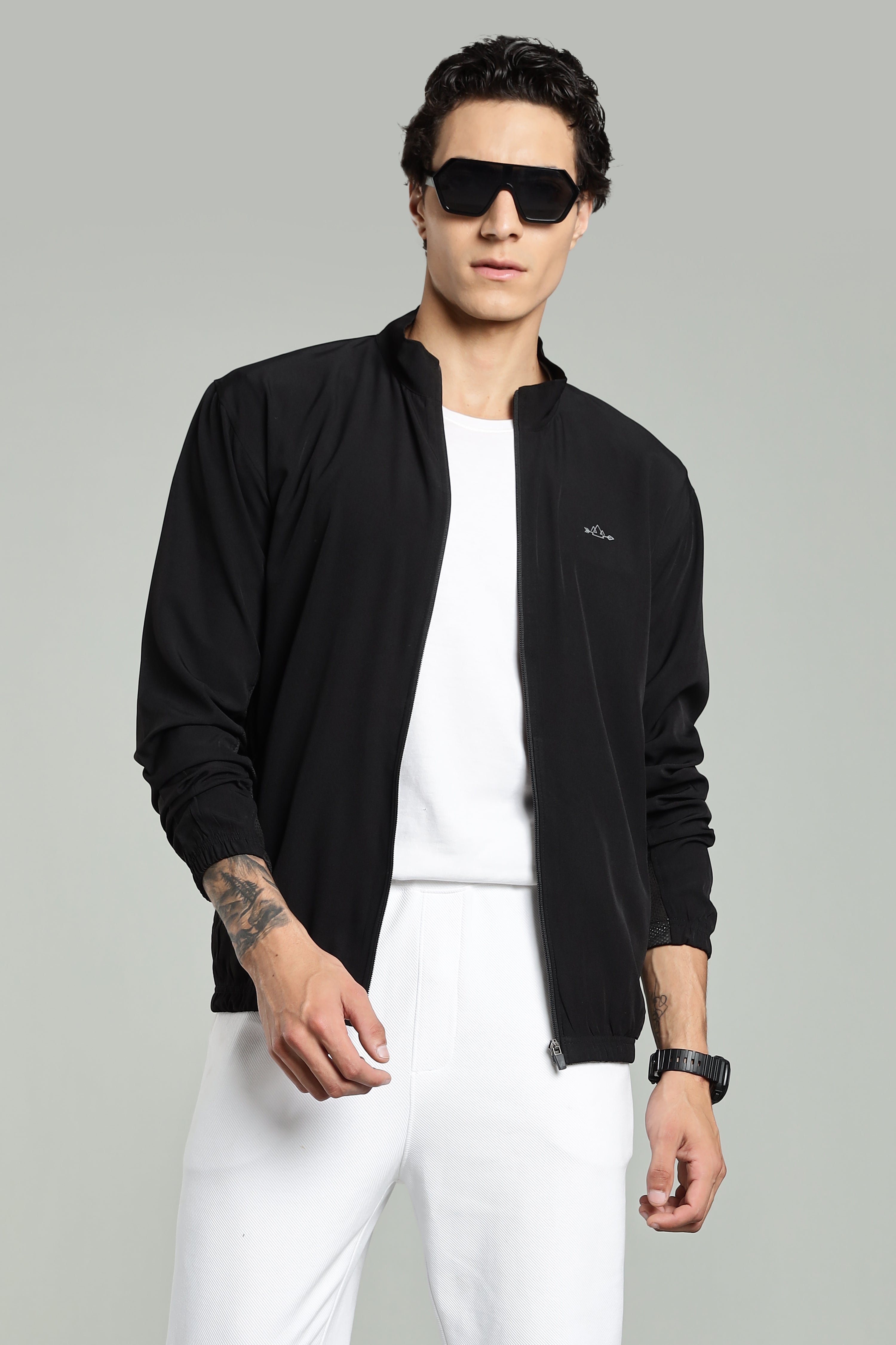 Black Men’s AeroLite All-Season Jacket