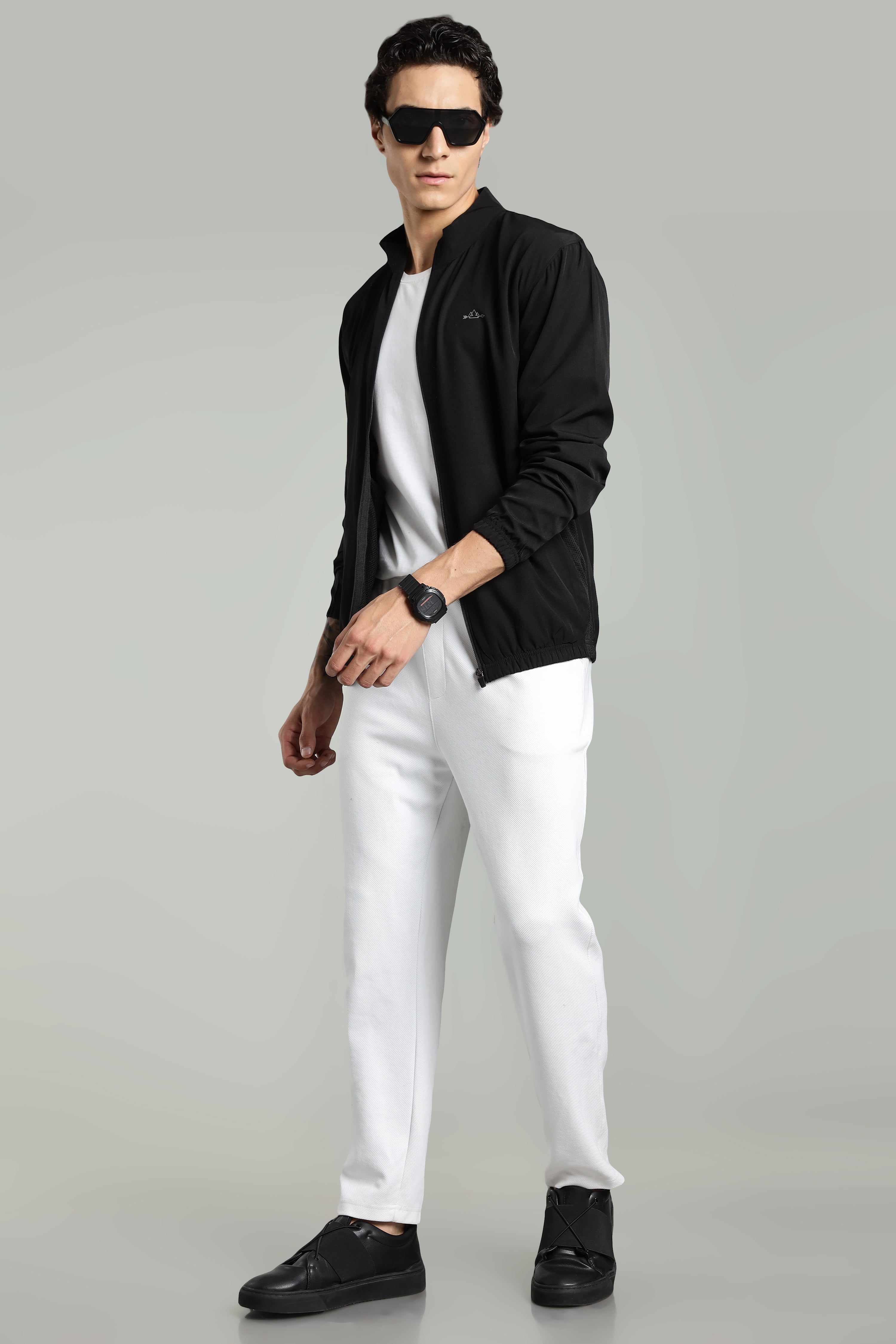 Black Men’s AeroLite All-Season Jacket