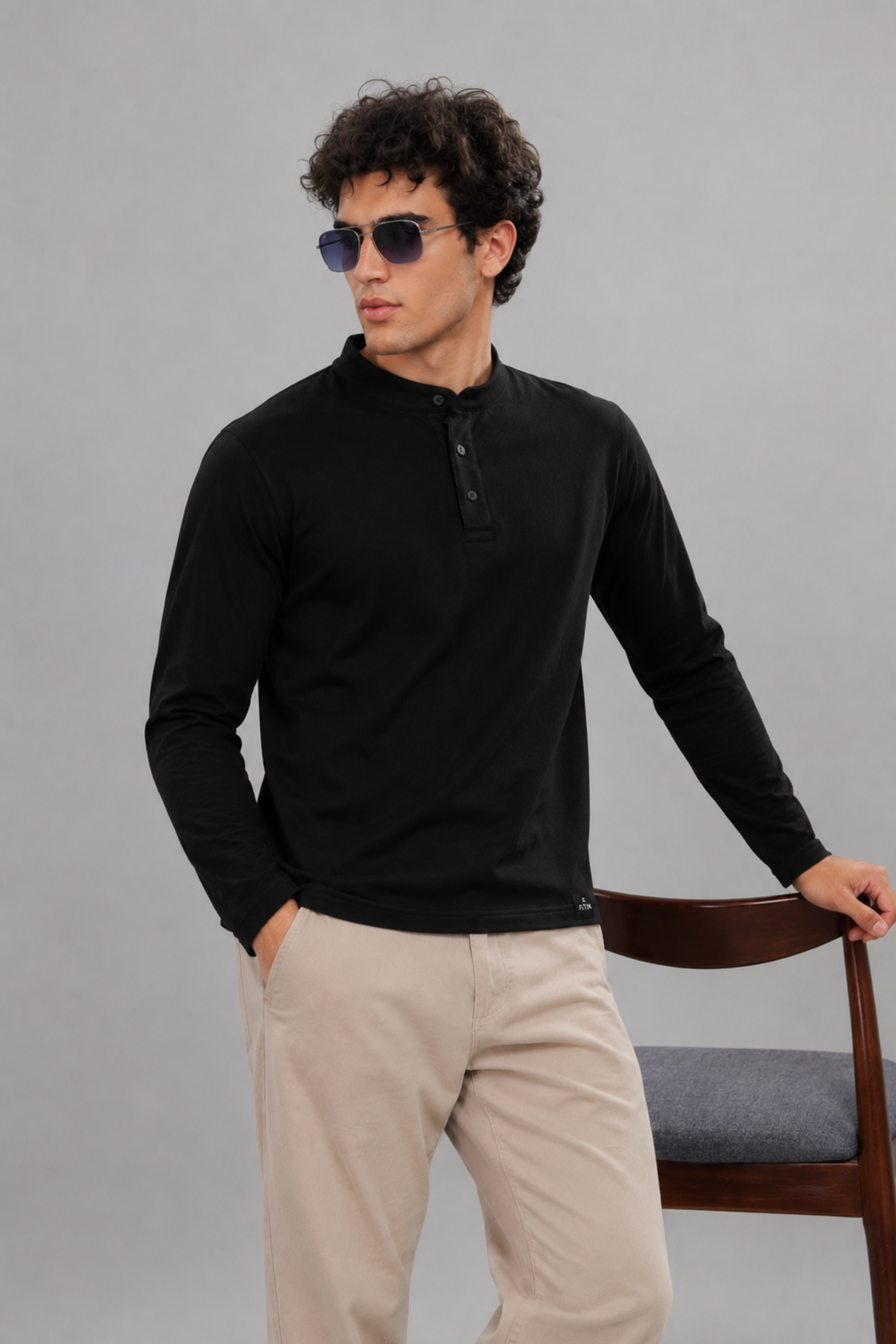 Black Henly Neck T-Shirt