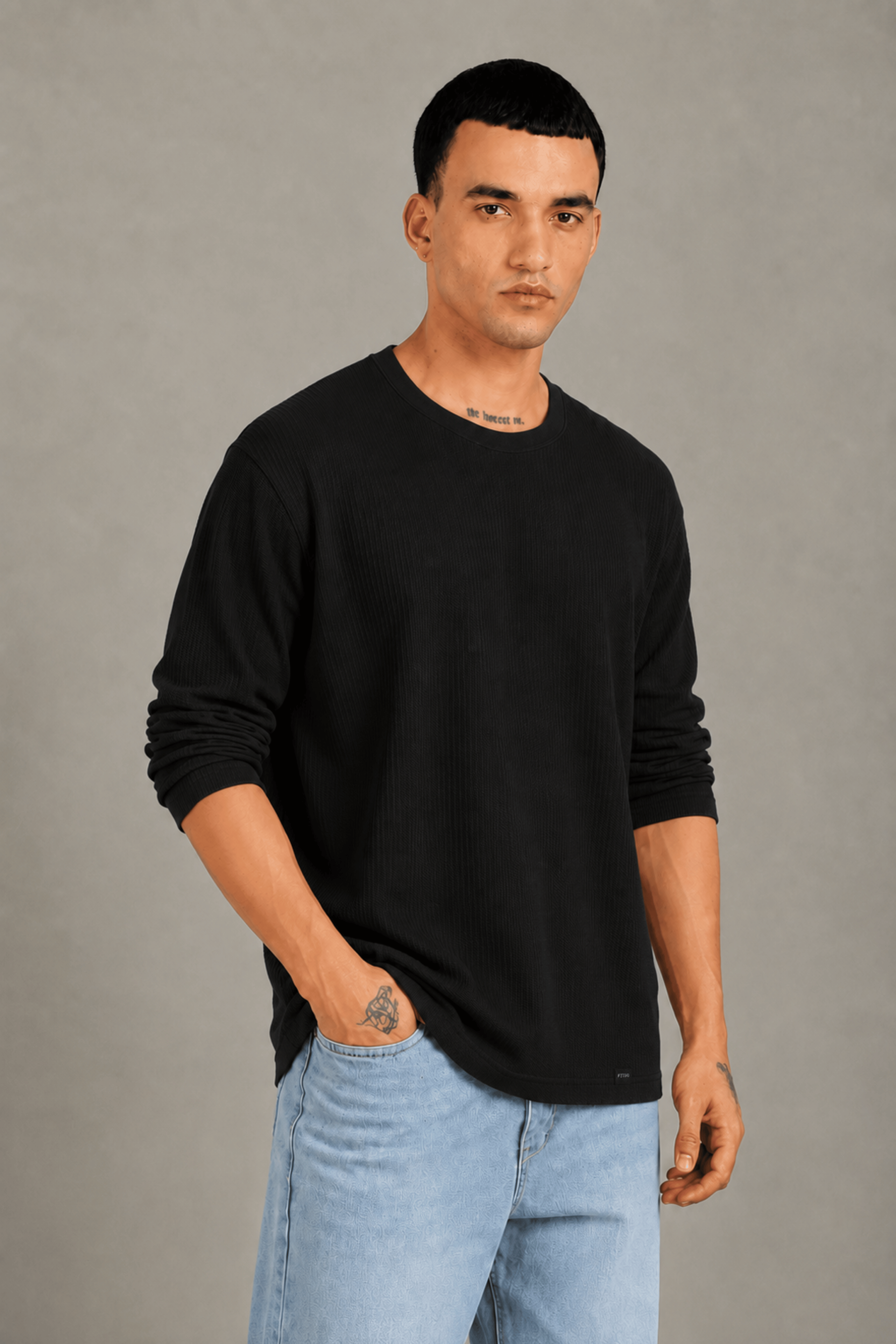 Black Textured Full Sleeve Tee