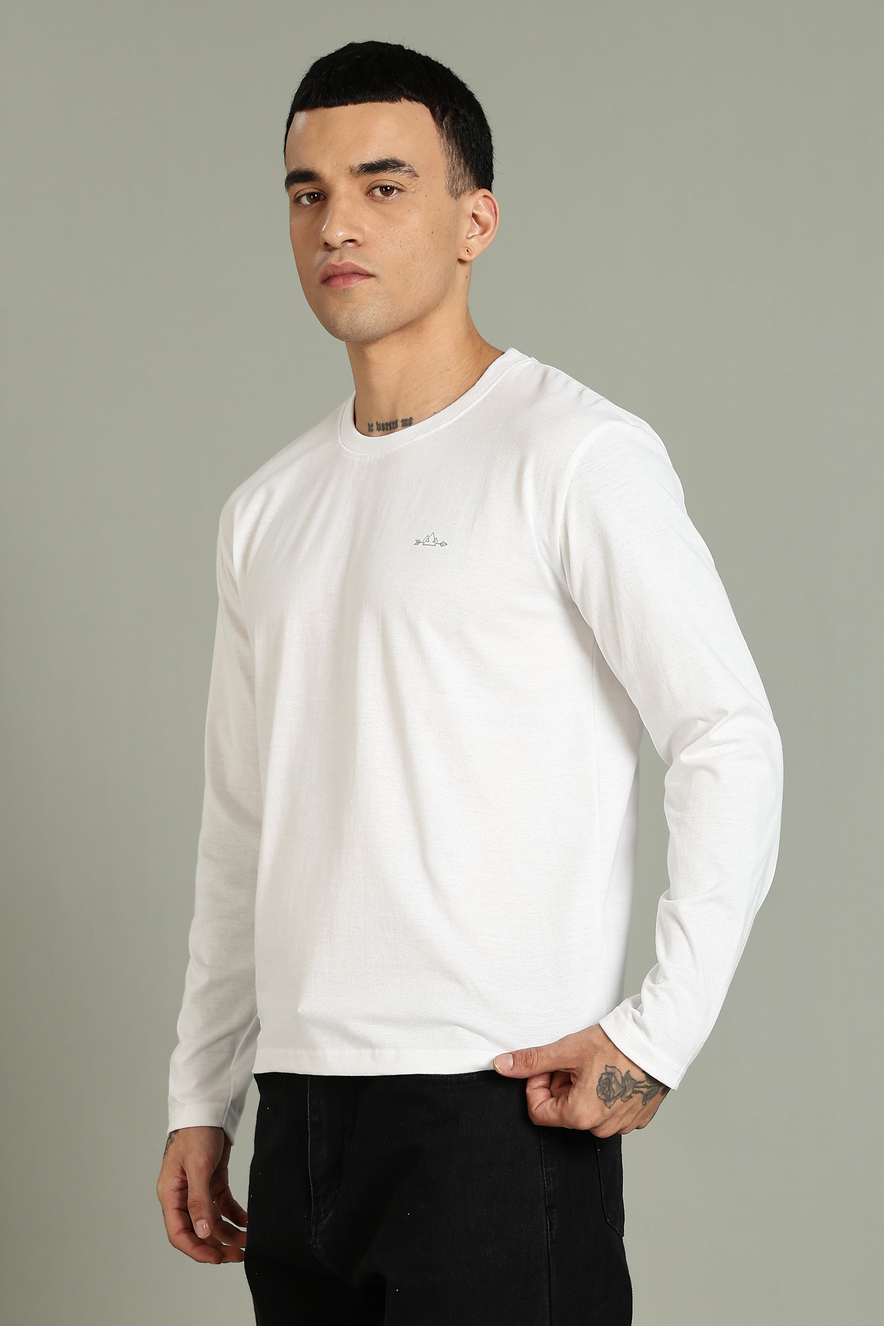 Plain White Full Sleeve Tee