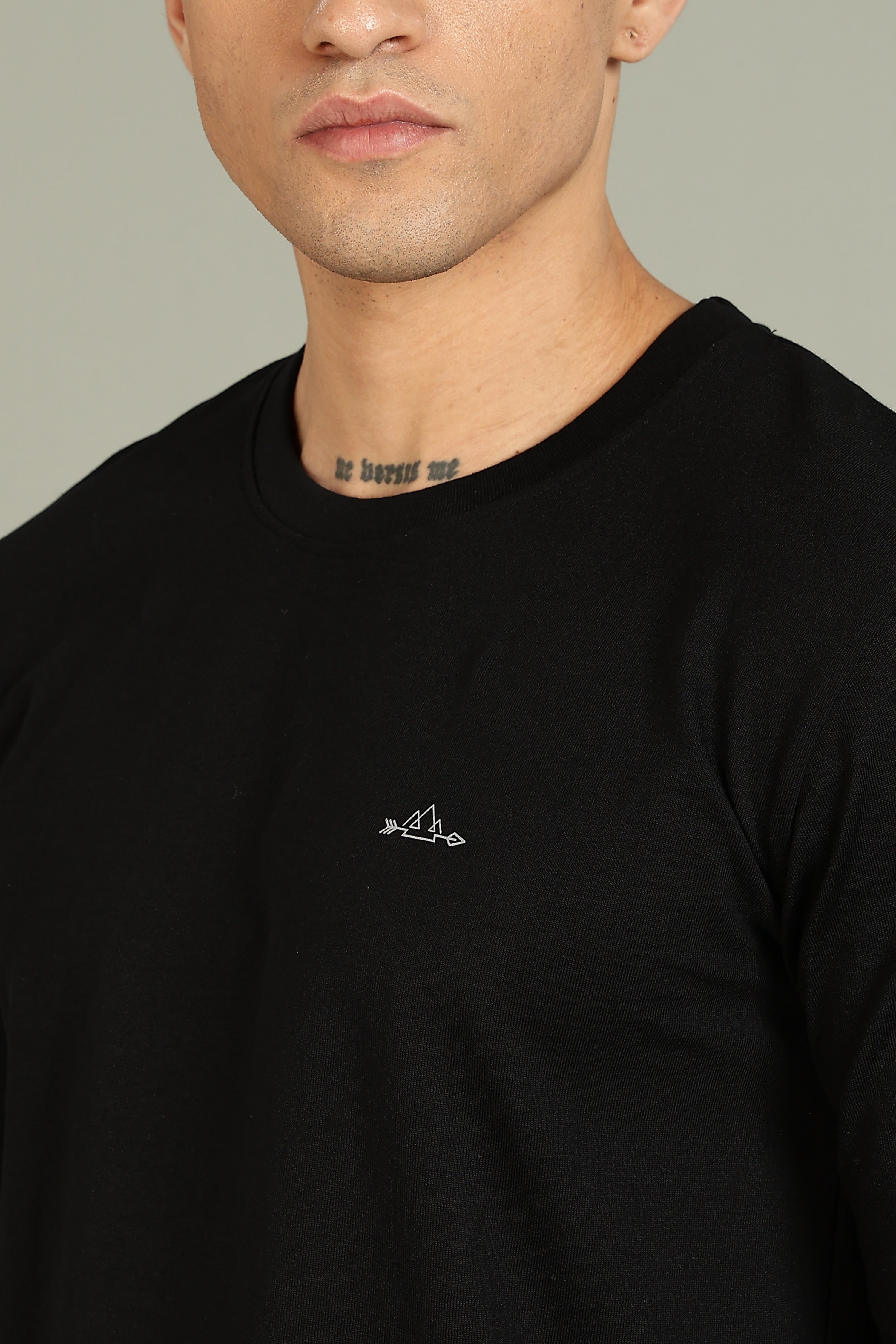 Plain Black Full Sleeve Tee