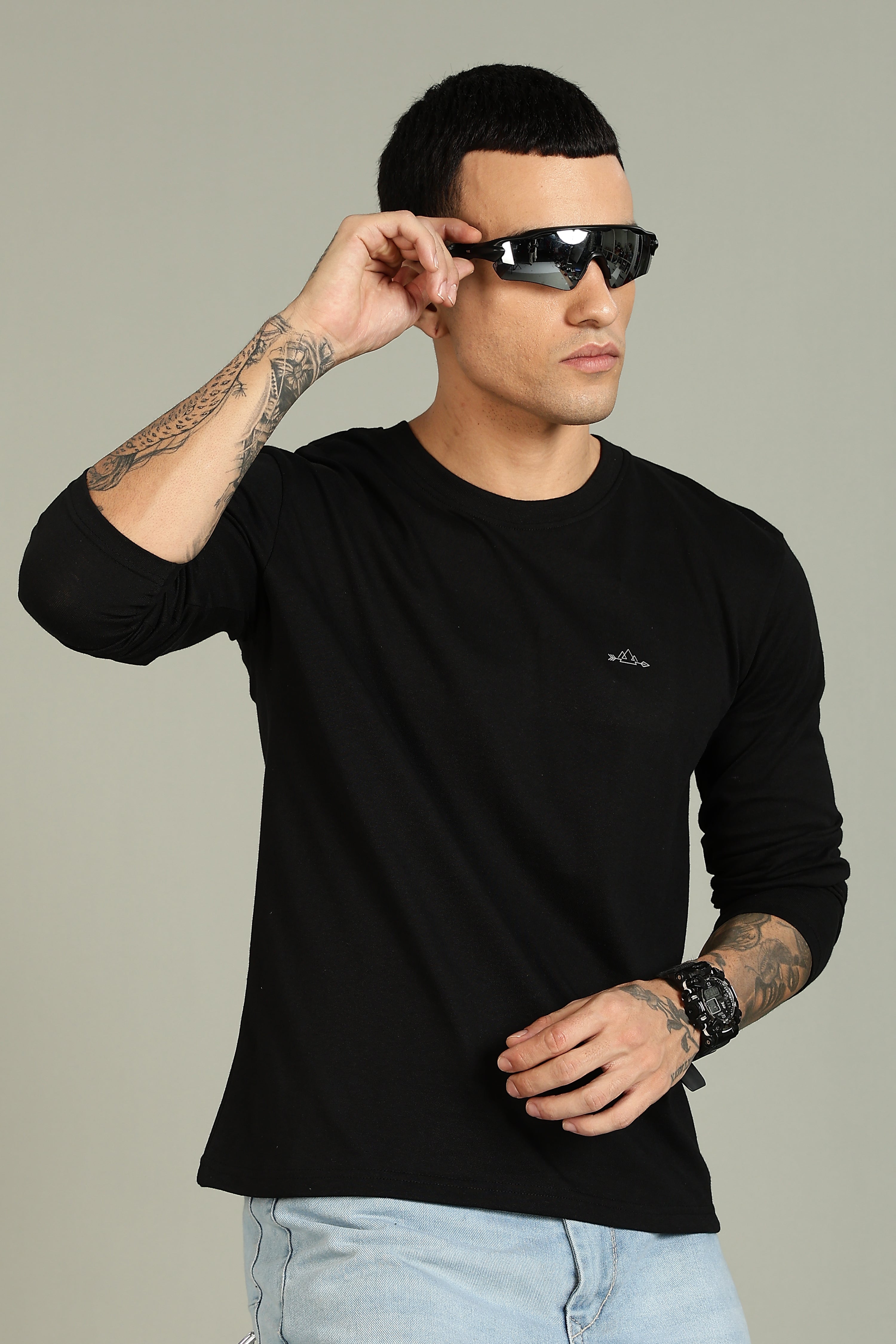 Plain Black Full Sleeve Tee