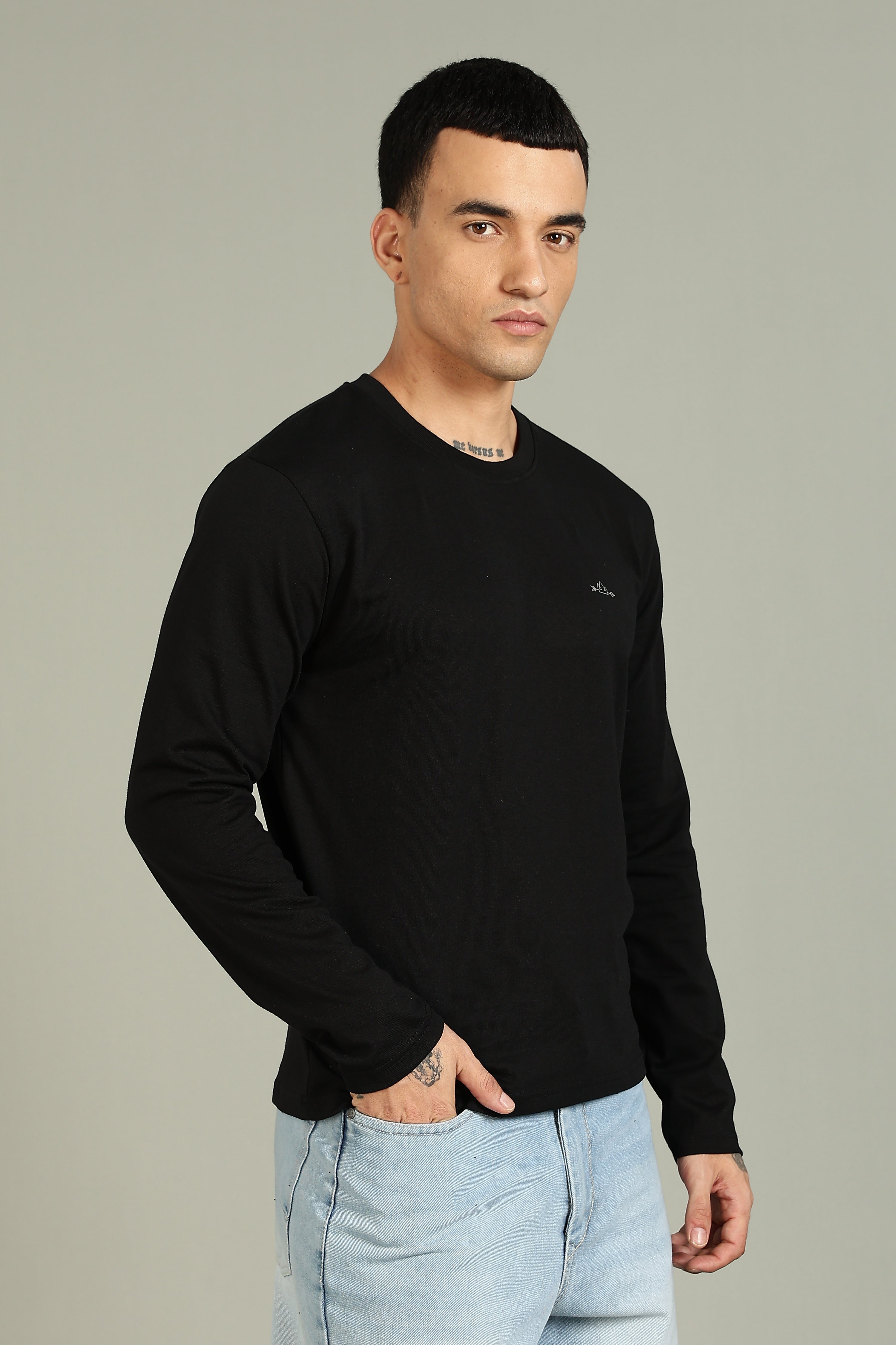 Plain Black Full Sleeve Tee