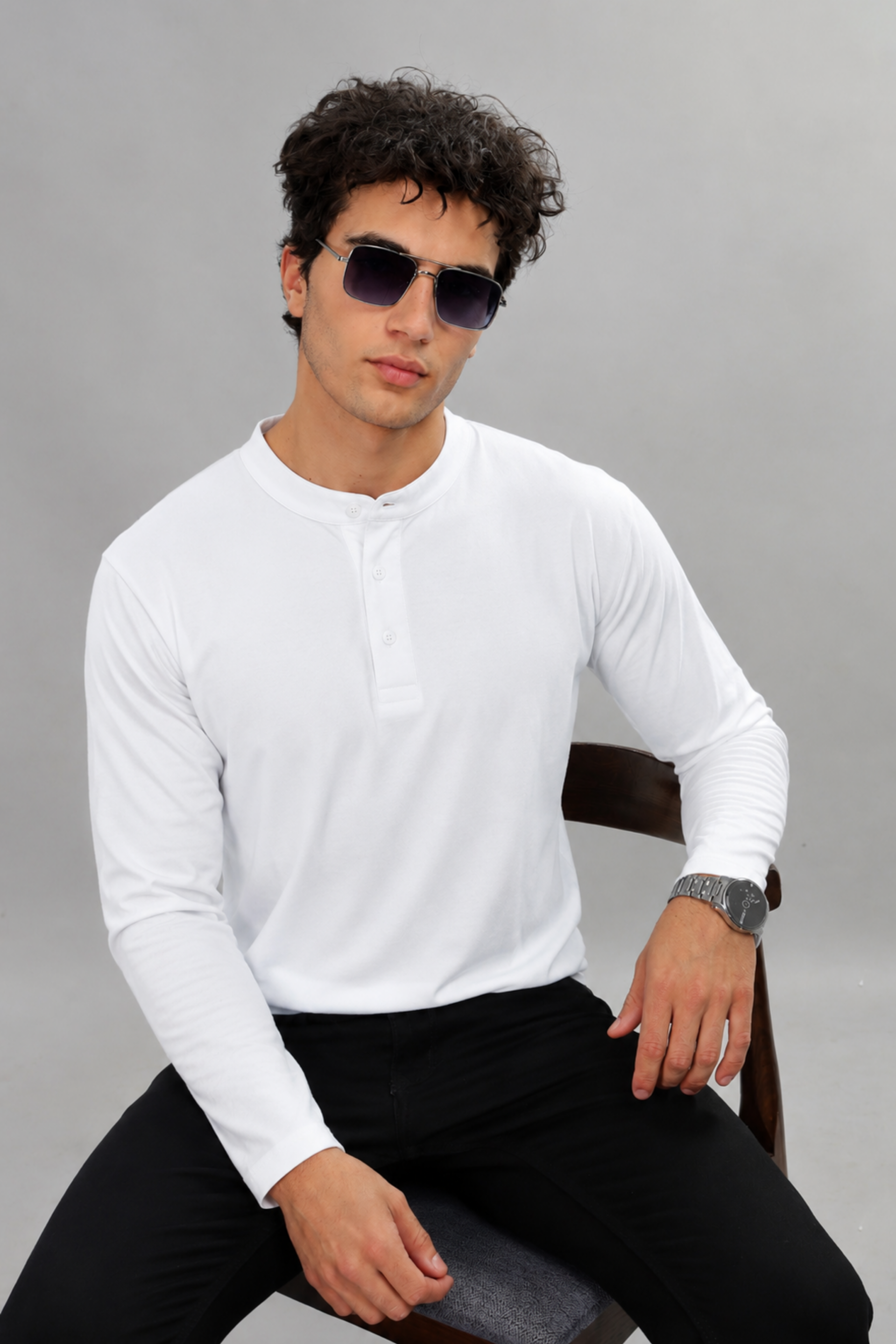 White Henly Neck T-Shirt